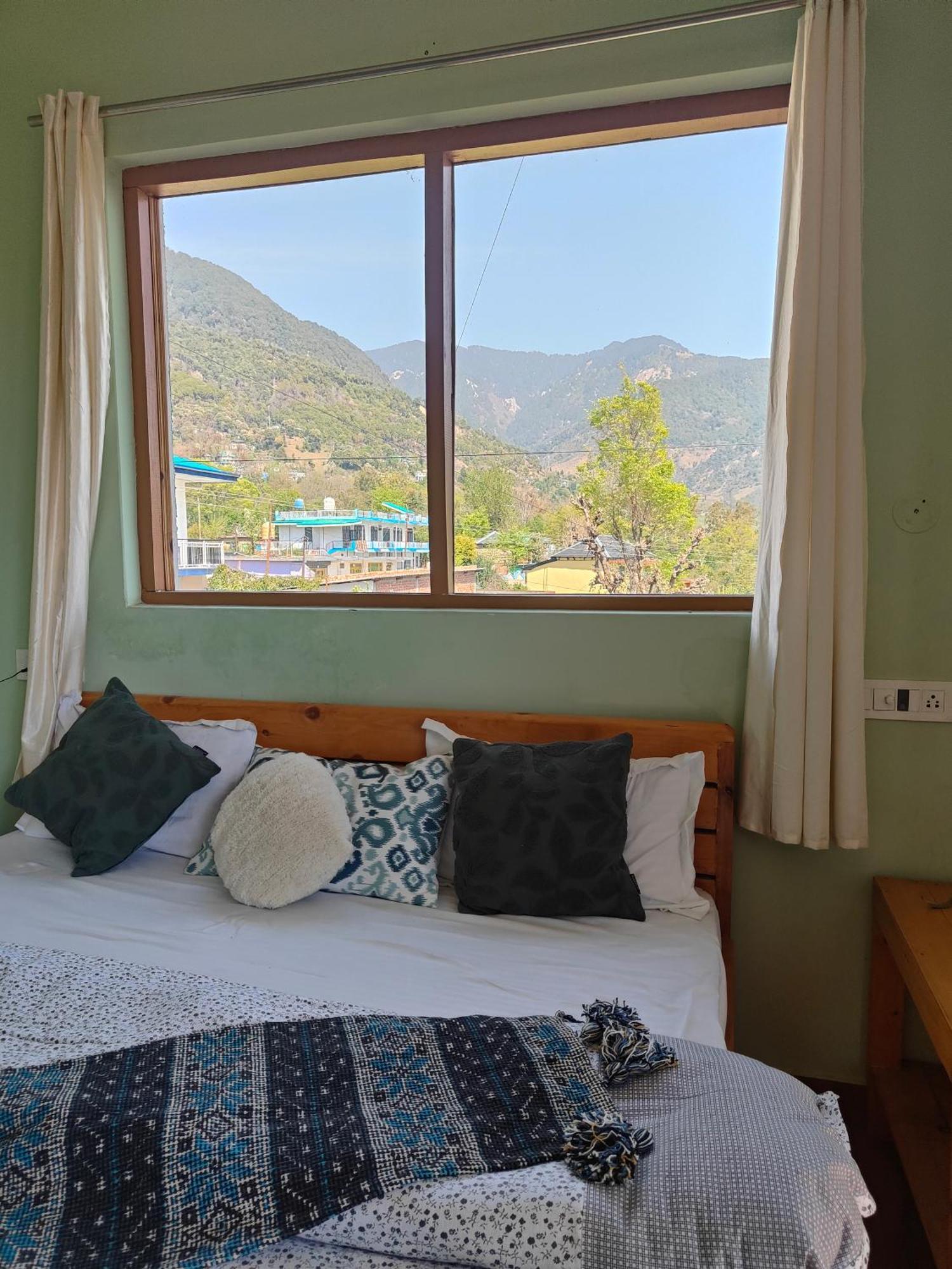 Flyscape Hostel Bīr Екстериор снимка