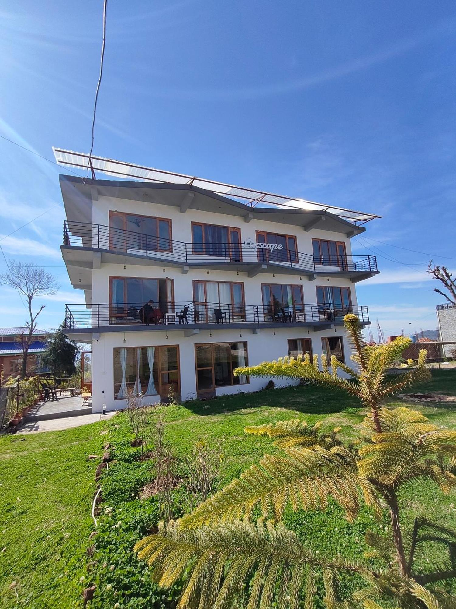 Flyscape Hostel Bīr Екстериор снимка